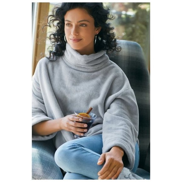SOFT SURROUNDINGS Glacier Pullover sz M Women's Gray Plush Fleece Oversized Top - Picture 6 of 6